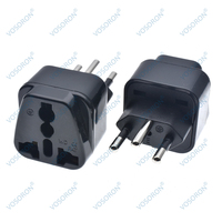 Adaptateur de prise de voyage standard à 3 broches (type J) pour diverses prises nationales, en matériau ABS, courant nominal 10A, certifié CE