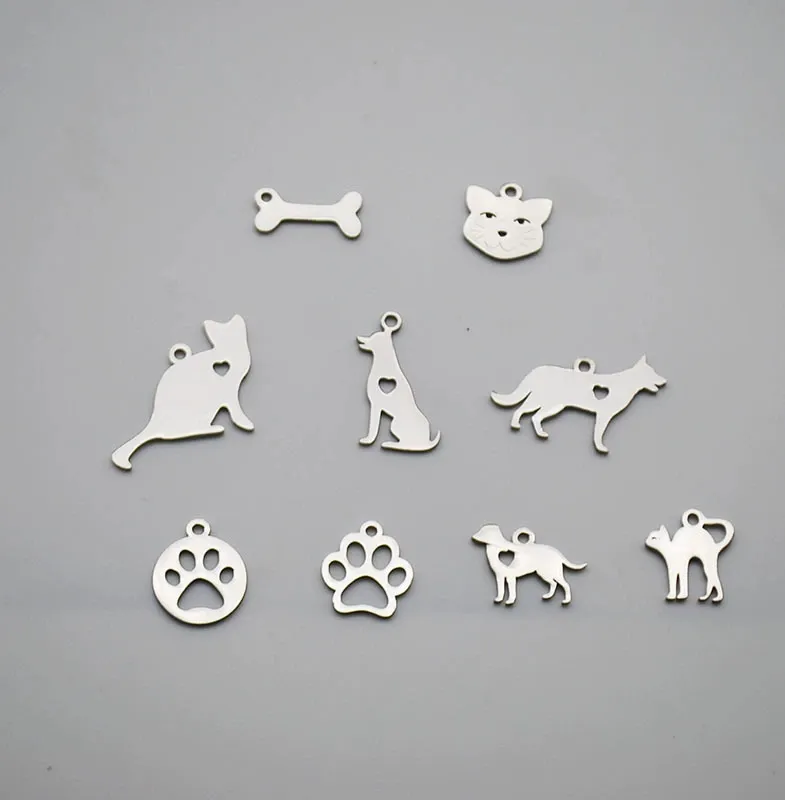 Personalizzato simpatico animale lucido Pet Charms Tag Cat Dog Paw Dog Bone Pets Charms in acciaio inossidabile per la creazione di gioielli