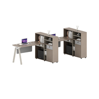 Bureau de travail modulaire pour 2 personnes avec plateau en bois grainé, armoire latérale haute, tiroir verrouillable, compartiment pour ordinateur, pieds en métal en forme de A