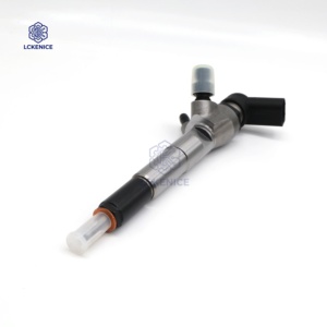 <span class=keywords><strong>Inyector</strong></span> de Combustible Diésel Common Rail A2C59511606 166009445R 16600-9445R para Motor K9K EU4 <span class=keywords><strong>1.5</strong></span> <span class=keywords><strong>DCi</strong></span> <span class=keywords><strong>Megane</strong></span> Qashqai Tilda - Product Image 1