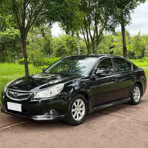 Carro japonês Subaru Legacy 2010 2.0i, veículo de luxo de tamanho médio, sedan usado com transmissão CVT, preservando o valor