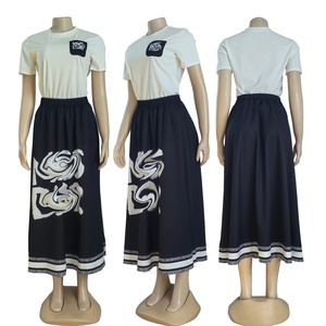 Nuevo Vestido de Verano 2025, Estilo Europeo Americano, Fresco, Simple, Casual, de Manga Corta, con Falda y Tejido de Punto hasta la Rodilla - Product Image 5