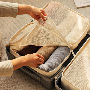 Sac de rangement pour vêtements Poppy, rectangulaire, 100% coton, avec fenêtre en maille, pour le voyage, l'organisation de la valise - Product Image 2