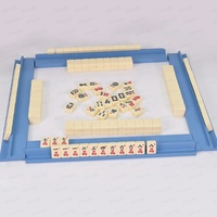 Rak Penyimpanan Ubin Mahjong Gaya Amerika Desain Warna-warni untuk 4 Pemain Rak Kayu Mewah Modern Penyangga Kartu Mahjong