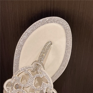 YESTEEM Infradito <span class=keywords><strong>da</strong></span> donna estive <span class=keywords><strong>da</strong></span> spiaggia, sandali piatti morbidi <span class=keywords><strong>da</strong></span> esterno, <span class=keywords><strong>scarpe</strong></span> firmate, ciabatte <span class=keywords><strong>comode</strong></span> alla moda - Product Image 5