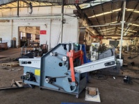 Machine de découpe de vêtements à mouvement alternatif à sortie stable, certifiée CE, pour le traitement des fibres de chanvre et des déchets textiles industriels