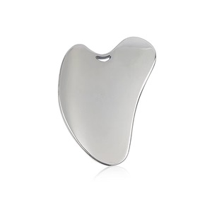 Aço inoxidável coração forma facial uasha pad logotipo privado impresso rosto perna mão corpo massageador - Product Image 1