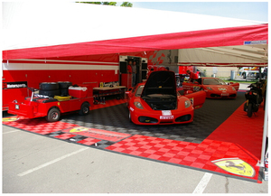 Industries til 40*40*1,8 cm PP Kunststoff fliesen Polypropylen Absorbierende Boden matte für Garage und Auto wasch boden - Product Image 5