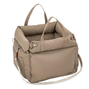 Maßgefertigter Luxus-Kunstleder-Hundeautositz Erhöhtes Bett Haustier-Autositz mit Sicherheitsgurt Luxus-Hundebetten Haustier-Autositz - Product Image 4