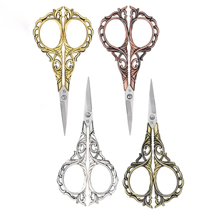 <span class=keywords><strong>กรรไกร</strong></span>ตัดเย็บแบบวินเทจ<span class=keywords><strong>กรรไกร</strong></span>แบบหยักแหลม - Product Image 1