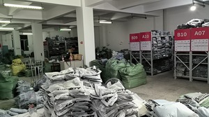 Short en <span class=keywords><strong>jean</strong></span> Streetwear décontracté personnalisé pour femmes Patchwork motif étoile cousu lavé brut ourlet effiloché Short en <span class=keywords><strong>jean</strong></span> pour femmes - Product Image 6