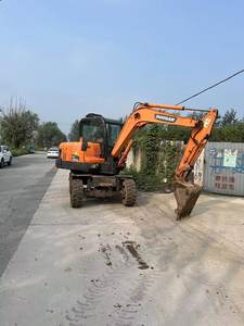 Doosan รถตักตีนตะขาบขนาดเล็ก60W มือสองจากเกาหลีใต้ตัวขุดแกน7ton ตีนตะขาบเล็กรถยนต์ Isuzu yanmar KAWASAKI Daewoo - Product Image 2