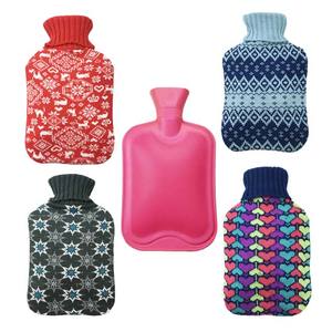 Bouteille d'eau chaude en caoutchouc avec couvercle en peluche super doux, bouteille d'eau chaude de grande capacité 2L avec manchon en tricot - Product Image 4