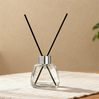 Bouteille diffuseur d'arômes de luxe en verre 100 ml avec couvercle argenté, diffuseur à bâtonnets, impression sérigraphiée, vente en gros, bouteilles désodorisantes pour usage domestique