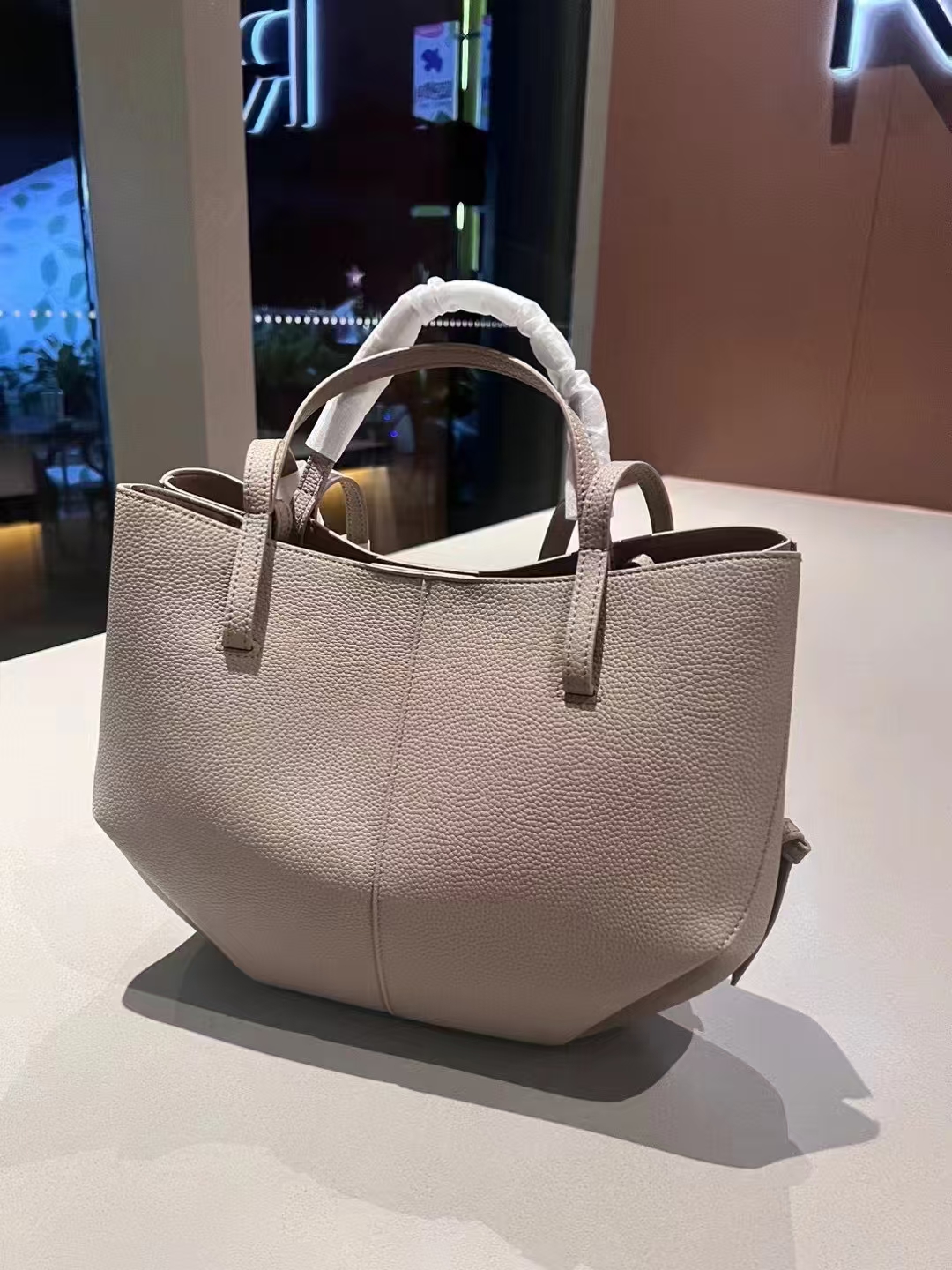 Taupe