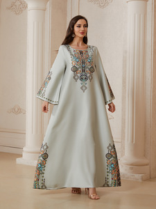 Abito Abaya Ricamato in Stile Arabo per Donne, Veste Musulmana Modesta, Traspirante in Poliestere, Taglia Unica, <span class=keywords><strong>Design</strong></span> <span class=keywords><strong>Etnico</strong></span> - Product Image 3