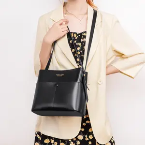 New launch fashion 2022 trends ladies genuine leather sling purse high quality bucket bags ladies handbag