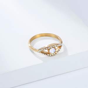 Anillo de Piedra Lunar para Mujer, Joyería Artística Retro de Moda en Acero de Titanio para el Dedo Muñeco - Product Image 4