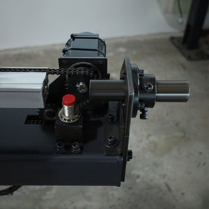 เครื่องป้อนเหล็กแท่งอัตโนมัติความเร็วสูง ยาว 2500 มม. สำหรับเครื่องกลึง CNC เส้นผ่านศูนย์กลาง 3-42 มม. เครื่องป้อนเหล็กแท่งระบบไฮดรอลิก - Product Image 3