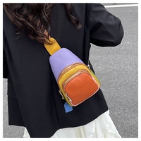 Sacs à bandoulière pour femmes en cuir pleine fleur avec fermetures éclair et sangles en cuir véritable contrastées, vente en gros d'usine, pour le voyage