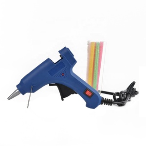 Mini <span class=keywords><strong>pistolet</strong></span> à <span class=keywords><strong>colle</strong></span> électrique Vente en gros <span class=keywords><strong>Pistolet</strong></span> à <span class=keywords><strong>colle</strong></span> <span class=keywords><strong>thermique</strong></span> Échantillon gratuit Mini <span class=keywords><strong>pistolet</strong></span> à <span class=keywords><strong>colle</strong></span> thermofusible 15W de haute qualité avec bâtons - Product Image 2