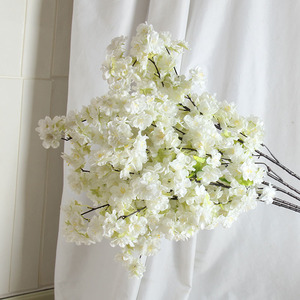 Flor de Mesa de Decoración de Boda, Seda Artificial, Ramas Blancas Puras, Flor de Cerezo para Árbol, 1 Unidad - Product Image 2