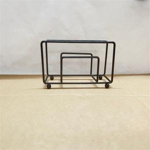 Porte-mouchoirs moderne en métal écologique en fer forgé, porte-papier toilette creux tridimensionnel, gratuit pour la salle de bain, le bureau - Product Image 1