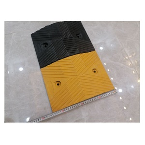 ยางกันกระแทกสำหรับงานหนักความปลอดภัยบนท้องถนน - Product Image 2