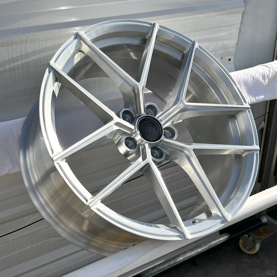 Silver 20in Rims SF-05021 LT3 Lightweight Custom Wheels Forged Wheels 20 Inch Brushed ...
