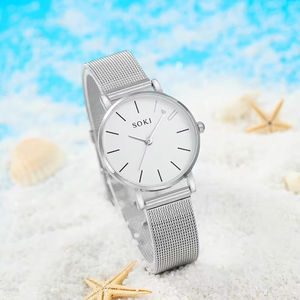 Montre à quartz simple pour femmes à la mode, montre en acier et bracelet de luxe ensemble - Product Image 4