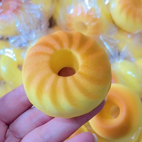 Jouet Squishy en Mousse PU à Rebond Lent, Design Doux en Forme de Pétale de Donut, pour Enfants et Adultes de 5 à 7 Ans, Cadeau Anti-Stress et de Décompression