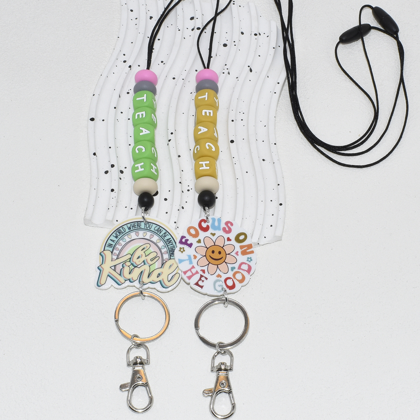 Hot Selling Rainbow Silicone Beads Keychain Lanyard Necklace Student Teacher Beaded ID Badge Lanyard Image 2