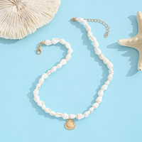 Collier en coquillages naturels avec pendentif coquille Saint-Jacques dorée, bijou cadeau pour femme, artisanat Runcheng