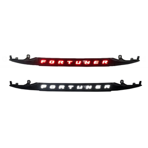 Accesorios Exteriores para Carrocería Cromado Negro Embellecedor Tira LED para Portón Trasero para Kit <span class=keywords><strong>de</strong></span> Carrocería <span class=keywords><strong>de</strong></span> Toyota Fortuner - Product Image 2