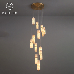 Lustre d'escalier réglable <span class=keywords><strong>en</strong></span> hauteur, laiton et albâtre, luxe italien, minimaliste, pour villa, salon, duplex, loft, projet hôtelier - Product Image 1