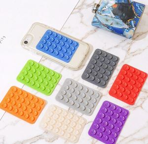 แผ่นซิลิโคนกันลื่นสองด้านแบบถอดได้ สำหรับยึดโทรศัพท์มือถือ - Product Image 1