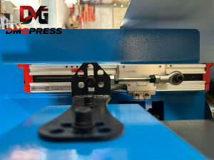 DMG WE67K Vollautomatische Synchronisierte Elektrohydraulische Servo 4+1 Achsen Hochpräzise CNC-Biegemaschine mit 3200mm Arbeitslänge - Product Image 6