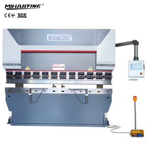Vente directe d'usine - Presse pour le pliage de tôles avec capacités de 30t/1600, 40t/2500, 160t/4000 - Product Image 3