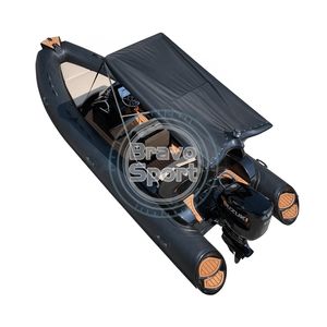 Bateau <span class=keywords><strong>semi</strong></span>-<span class=keywords><strong>rigide</strong></span> noir de 20 pieds (5,8 m), bateau pneumatique à fond en fibre de verre en forme de V profond avec moteur - Product Image 1