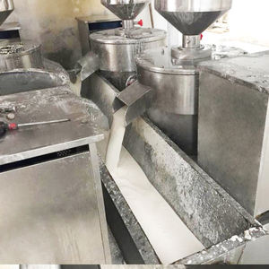 Sirop de maïs à haute teneur en fructose HFCS 42 55 60 90, édulcorant liquide à base de riz, saveurs, certifié casher, stabilisants, emballé en fûts - Product Image 6