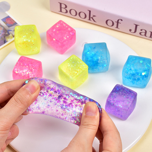 Balle anti-stress cube de glace colorée, jouet sensoriel souple, cube à presser pour garçons et filles - Product Image 4