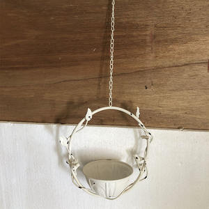 Mangeoire à oiseaux sauvages en métal suspendue à la vigne, en fer forgé durable, résistante aux intempéries, finition rustique, ornement de jardin - Product Image 4