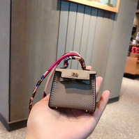 Porte-clés en cuir mini inspiré de H, multifonctionnel, avec rangement pour écouteurs et porte-monnaie, accompagné d'un foulard en soie, accessoire de mode