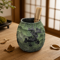 Pot antique chinois en céramique fait main, style Art Déco, vert mat, rustique, décoration d'intérieur de style farmhouse, vase de table écologique de petite taille