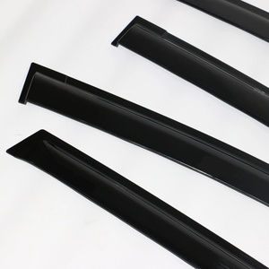 กันสาดประตูหน้าต่างรถยนต์ KQD ขายส่งจากโรงงาน กันแดดหน้าต่างรถยนต์แบบกำหนดเอง สำหรับรถยนต์ฮุนได แอคเซนต์ ปี 2018-ปัจจุบัน ปี 2019-ปัจจุบัน - Product Image 3