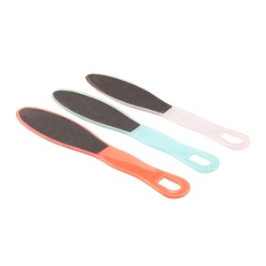 Dài Dải Hình Dạng Sữa Trắng Nhựa Xử Lý Chân Tập Tin Với Giấy nhám Màu Đen Hai Mặt 100/180 Grit Có Thể Giặt Móng Chân Tập Tin - Product Image 4