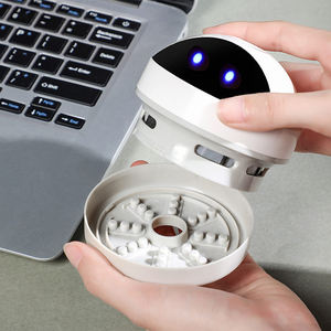 M19 lindo Robot <span class=keywords><strong>de</strong></span> dibujos animados USB recargable Mini <span class=keywords><strong>Mesa</strong></span> portátil polvo miga barredora aspiradora <span class=keywords><strong>de</strong></span> escritorio para teclado sofá - Product Image 6