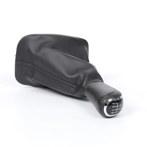 Skoda Fabia Mk1 - Housse de pommeau de levier de vitesse manuel en cuir - 5 ou 6 vitesses - Style classique télescopique - Product Image 1