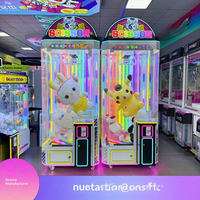 Machine à griffes d'arcade commerciale d'intérieur de grande taille en métal avec code QR et fonctionnement par pièces pour attraper les jouets en peluche