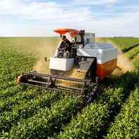 Récolteuse de haricots de qualité supérieure OEM ODM, capacité d'alimentation de 6,5 kg/s, tête de récolte de 2,4 m pour soja et colza, à faible consommation de carburant